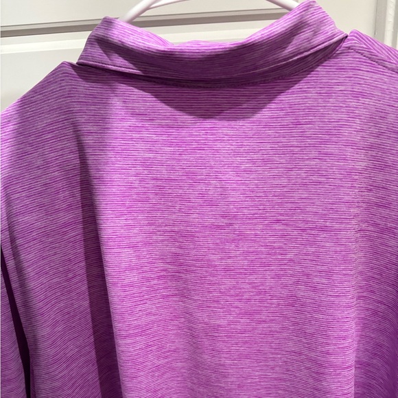 Vineyard Vines XXL performance polo. - Picture 4 of 4